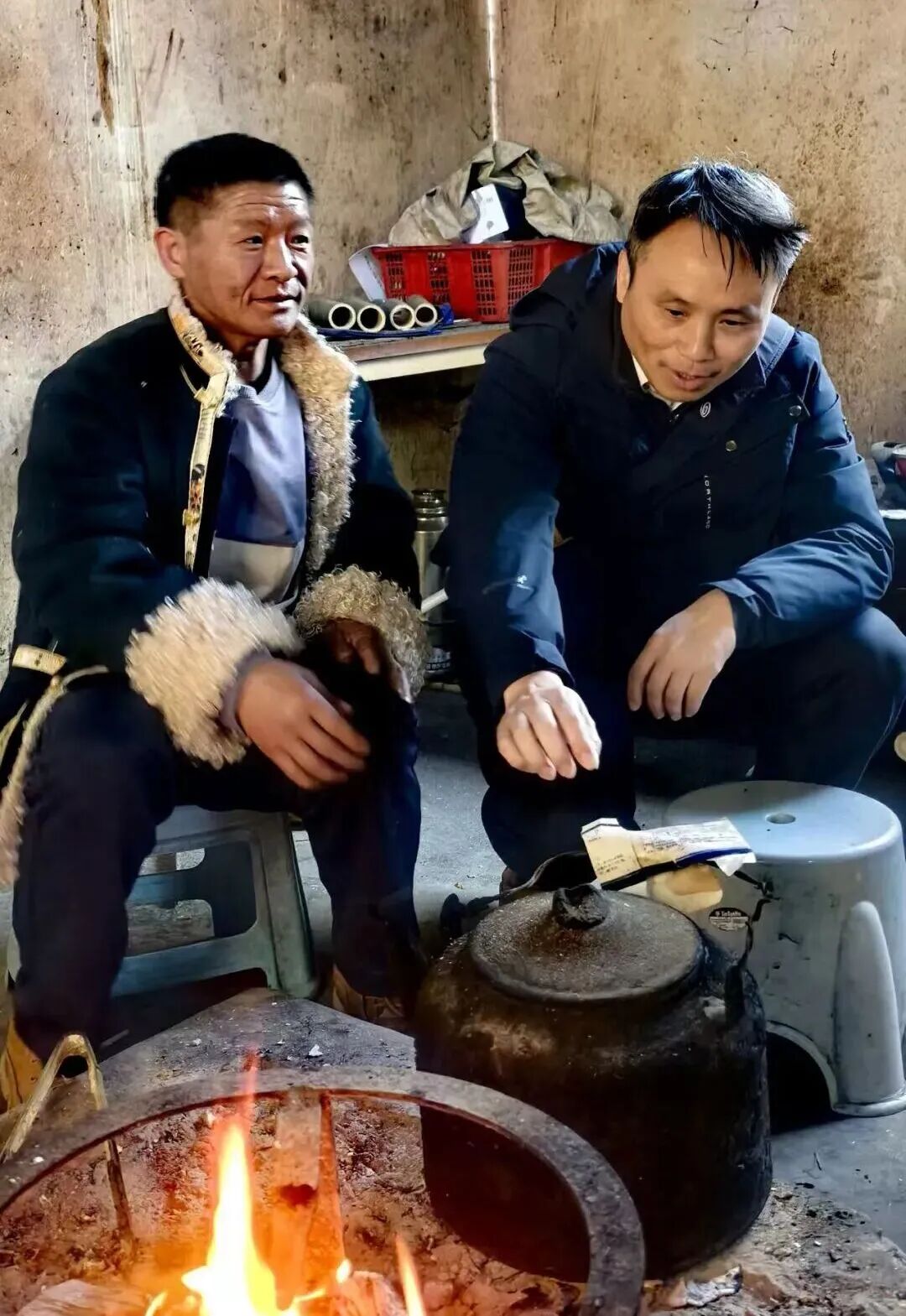 春涌南方启新程 电暖万家绘华章 ——记南方电网公司2026年“新春走基层” 春涌南方启新程 电暖万家绘华章 ——记南方电网公司2026年“新春走基层”